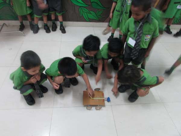 STEM experiment done by our Lower Nursery students (Balloon Car)