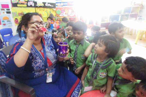 STEM experiment done by our Lower Nursery students (Parts of Plant - Leaves)