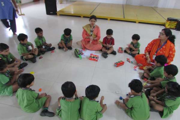  The Pre-Primary Wing Of SWS Initiated A Word Game Activity For The Little Kids.