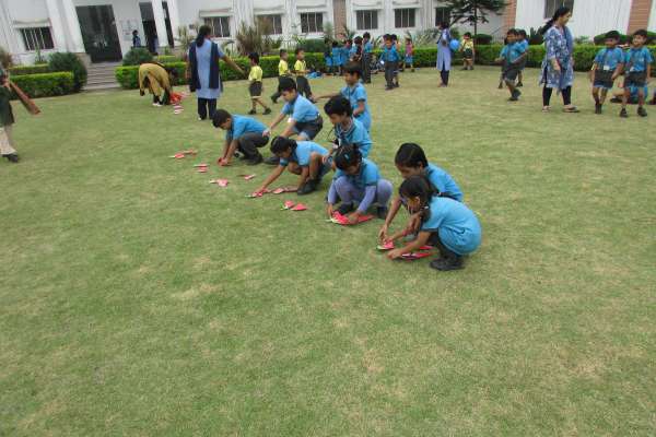 STEM World School Conduct Fun Games