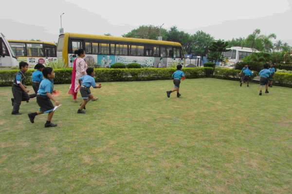 STEM World School Conduct Fun Games