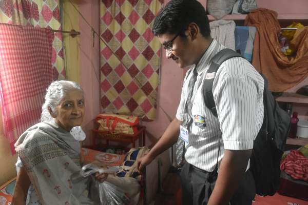 Visit to an Old Age Home