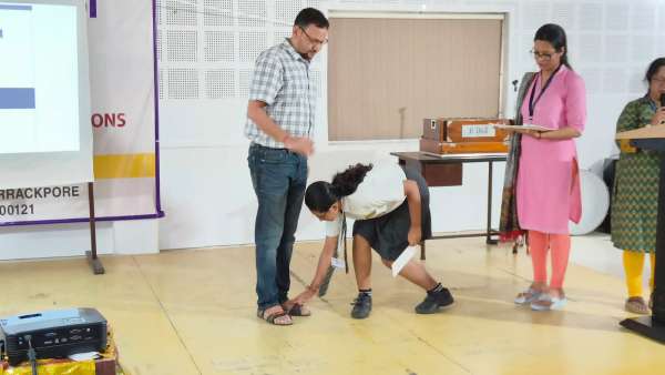 Shri Alok Rajoria, IPS, Commissioner, Barrackpore City Police Visited STEM World School